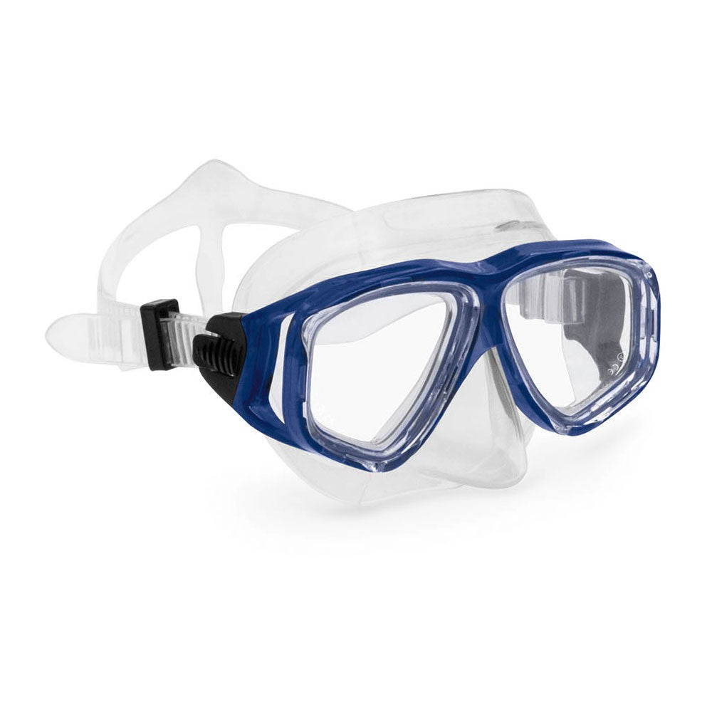 Diving with goggles on sale